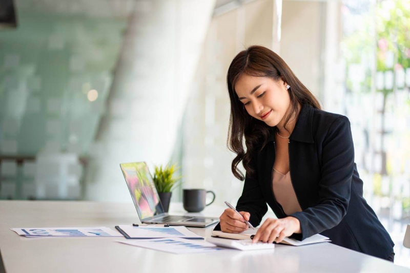 Should Your  Business Make an LLC to S Corp Conversion This Tax Year?