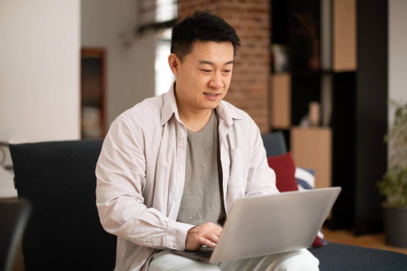 What Are the Disadvantages to Sole Proprietorship for Growing  Business Owners?